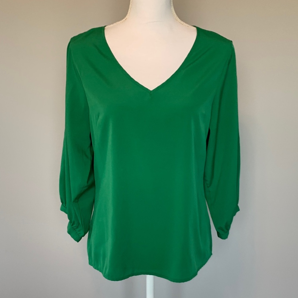 Banana Republic Emerald V-Neck Blouse